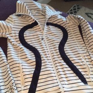 Lululemon zip up jacket